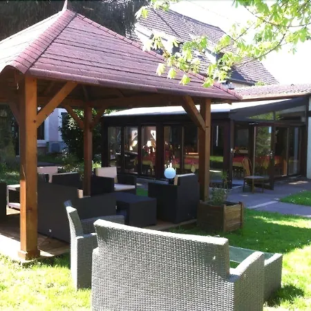 Hotel Les Tilleuls Montbeliard Sud 3*